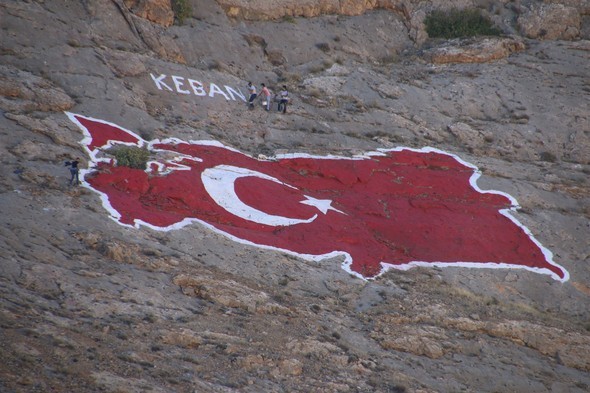 Türkiye'nin en büyük kara haritası boyandı