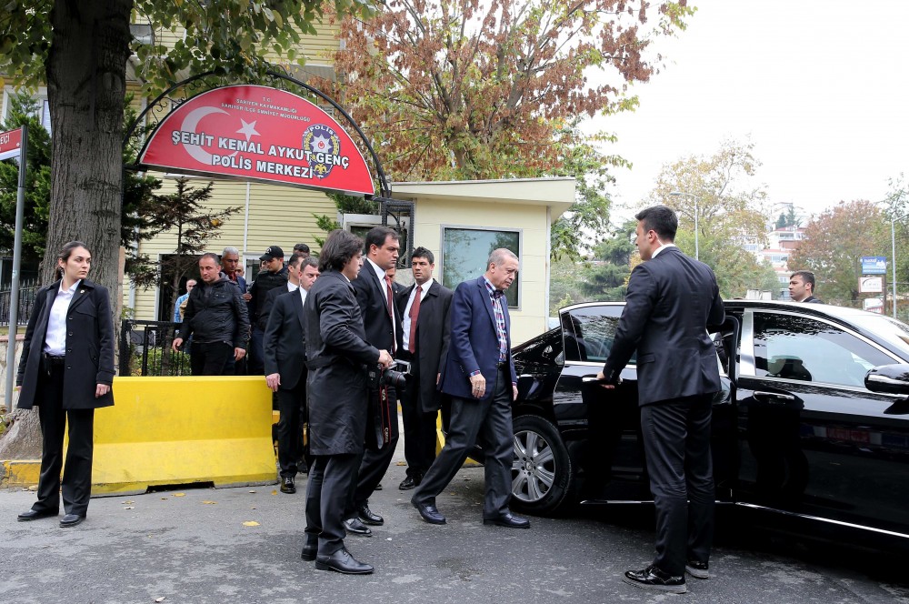 Cumhurbaşkanı Erdoğan'dan Sarıyer'de sürpriz ziyaret