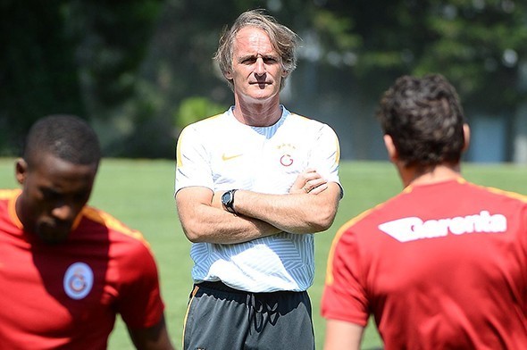 Galatasaray'da flaş operasyon! 6 oyuncu...