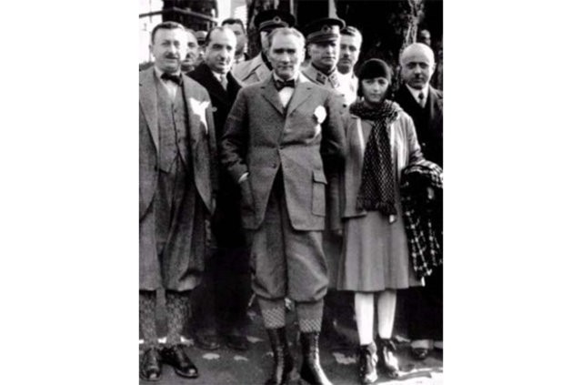 Atatürk'ün bilinmeyen fotoğrafları