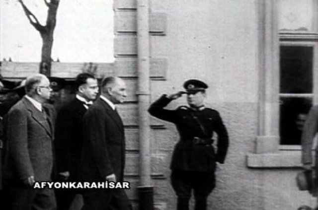 Atatürk'ün bilinmeyen fotoğrafları