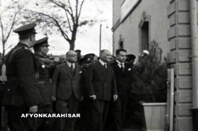 Atatürk'ün bilinmeyen fotoğrafları