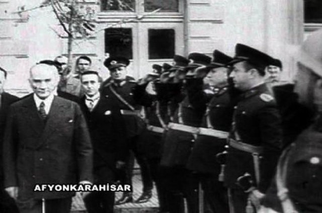 Atatürk'ün bilinmeyen fotoğrafları