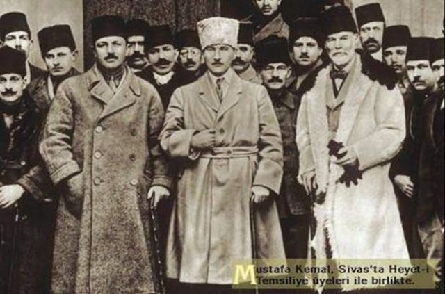 Atatürk'ün bilinmeyen fotoğrafları