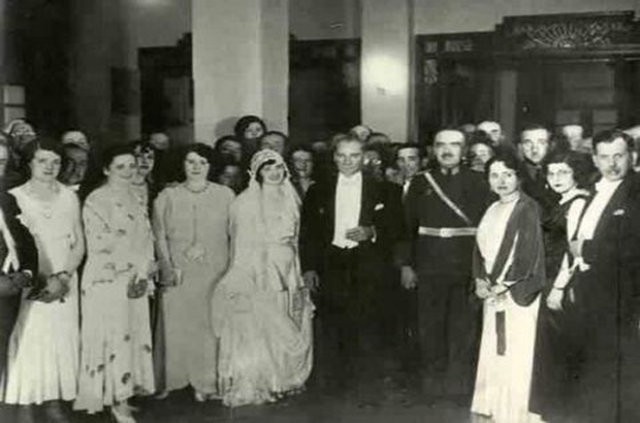 Atatürk'ün bilinmeyen fotoğrafları