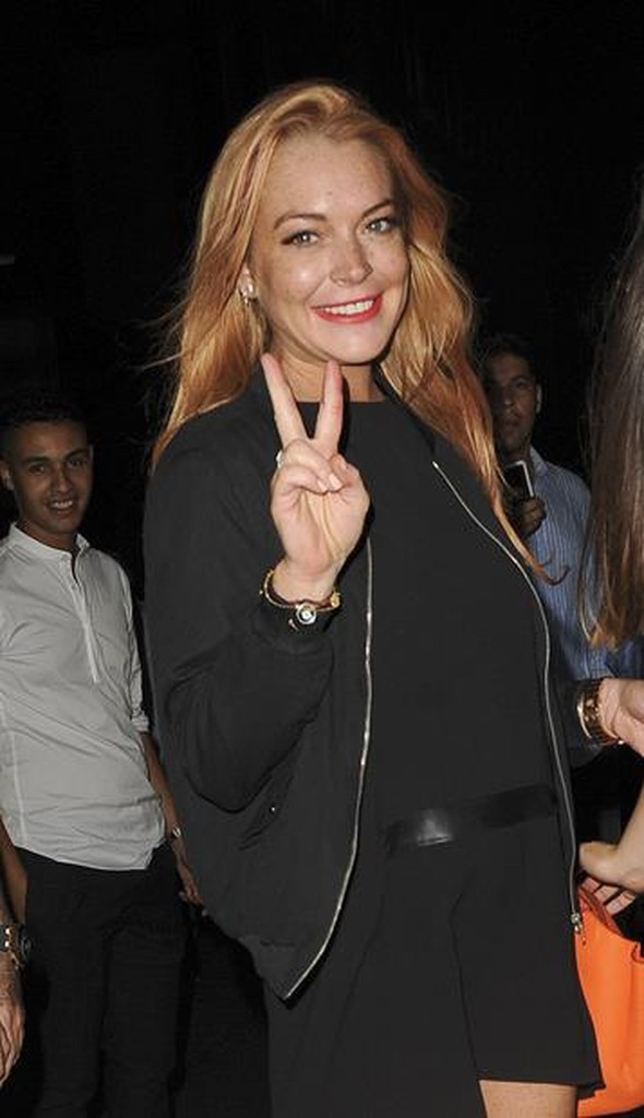 Lindsay Lohan'ın Bodrum'da parmağı koptu!