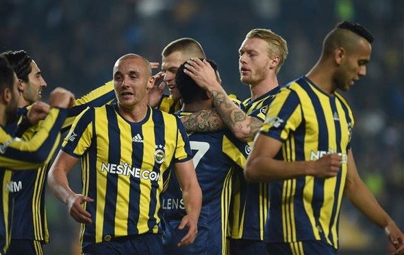 Fenerbahçe-Karabükspor maçından süper kareler