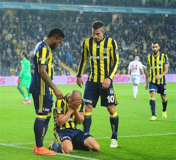 Fenerbahçe-Karabükspor maçından süper kareler