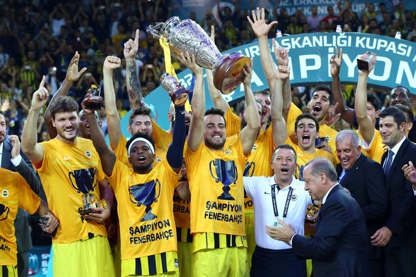 Fenerbahçe'nin kupa coşkusu