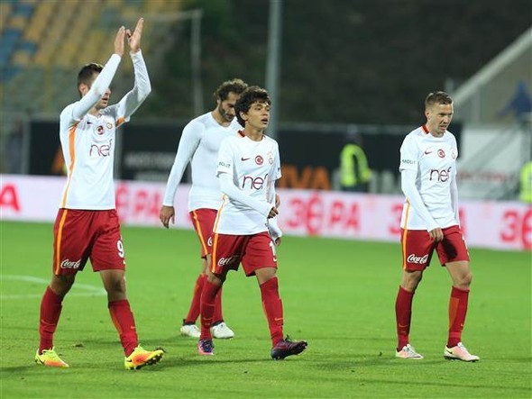 Galasaray'da yeni rekor! Sadece 14 yaşında...