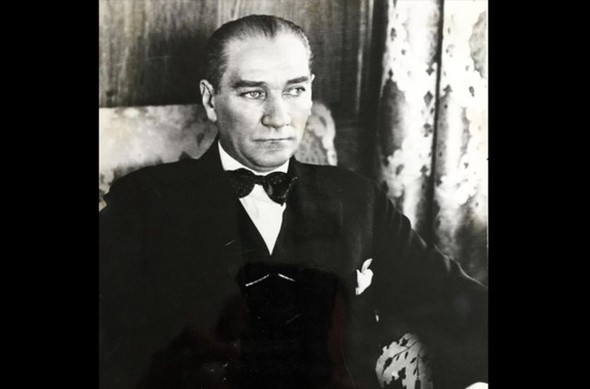 Atatürk'ün cenazesinden hiç görülmeyen fotoğraflar