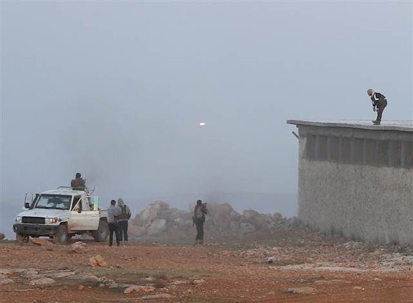 El Bab'ı kuşatan ÖSO böyle görüntülendi