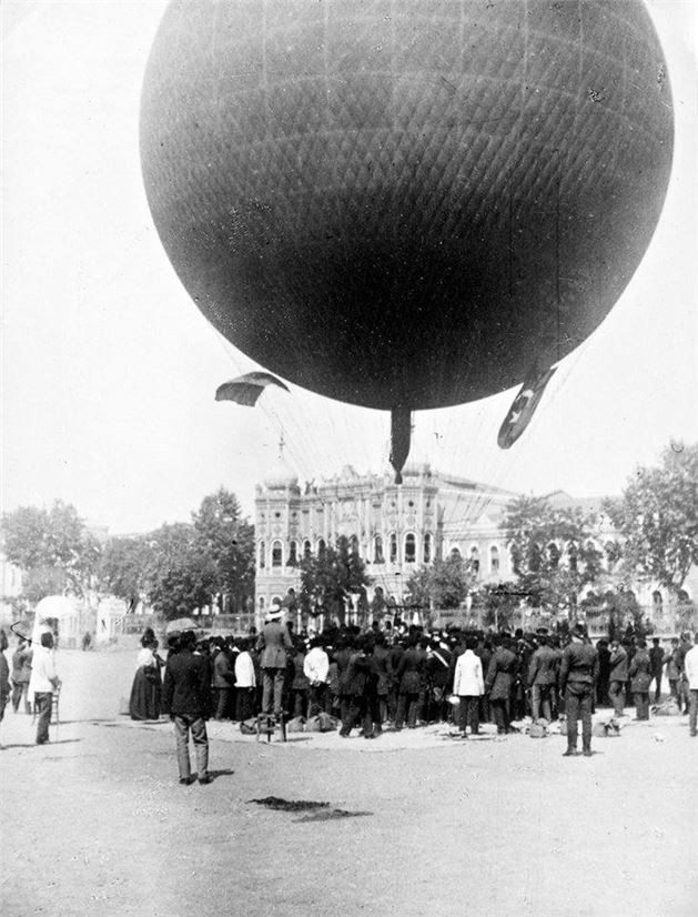 İstanbul'un 98 yıl önce çekilmiş görüntüleri