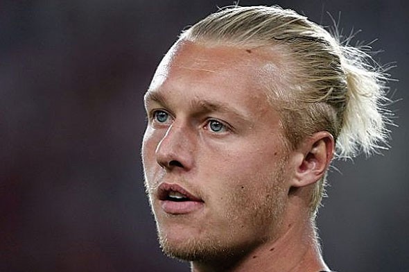 Simon Kjaer'e bomba teklif!