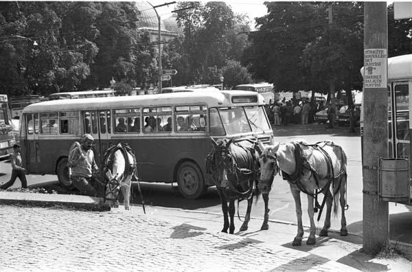 İstanbullular burayı her gün kullanıyor! Tanıdınız mı?