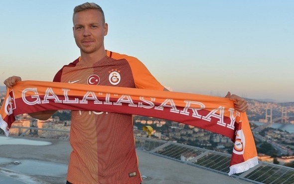 Sabri Galatasaray'ı bırakacak mı?