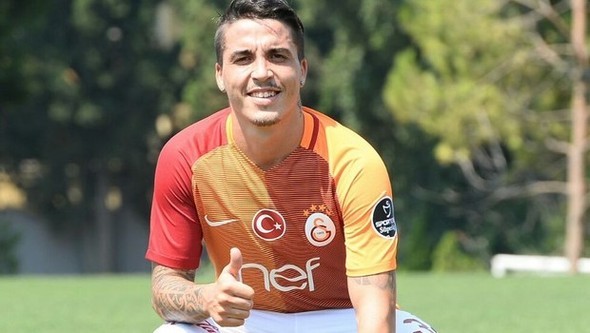 Sabri Galatasaray'ı bırakacak mı?