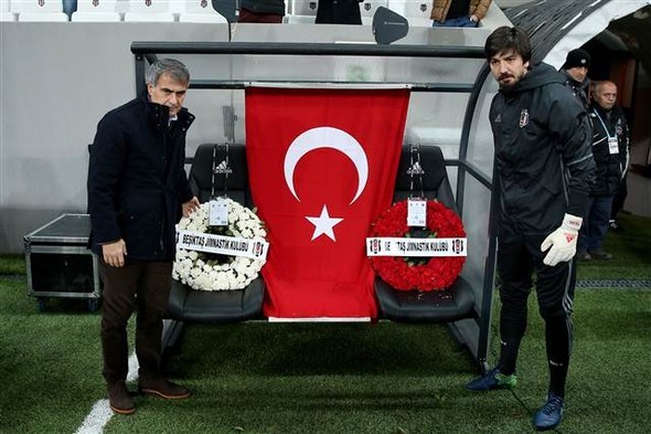 Vodafone Arena'da polis üçlü çektirdi