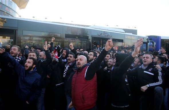 Beşiktaş taraftarı Kadıköy'e böyle geldi