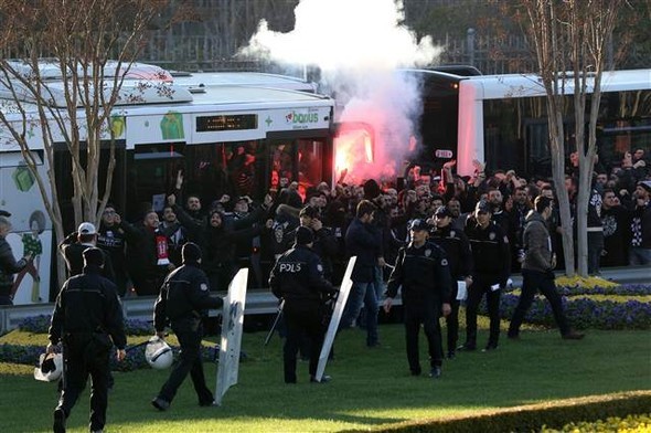 Beşiktaş taraftarı Kadıköy'e böyle geldi