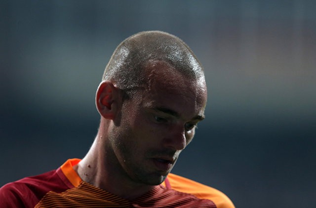 Ve Sneijder satılıyor