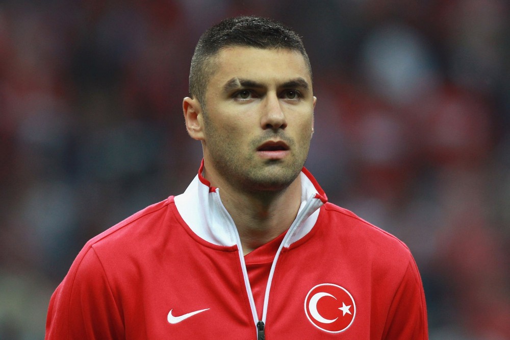 Burak Yılmaz'dan büyük ayıp