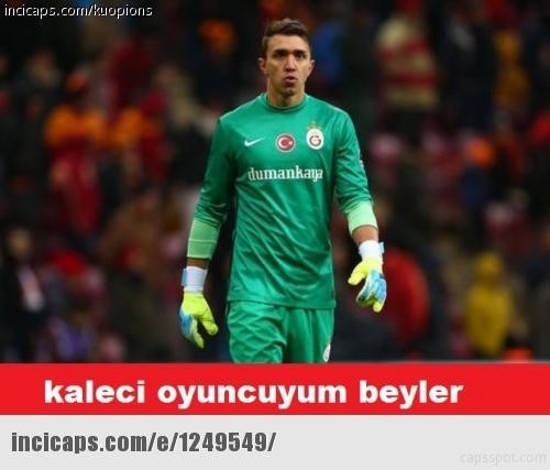 Galatasaray-Fenerbahçe maçı Caps'leri