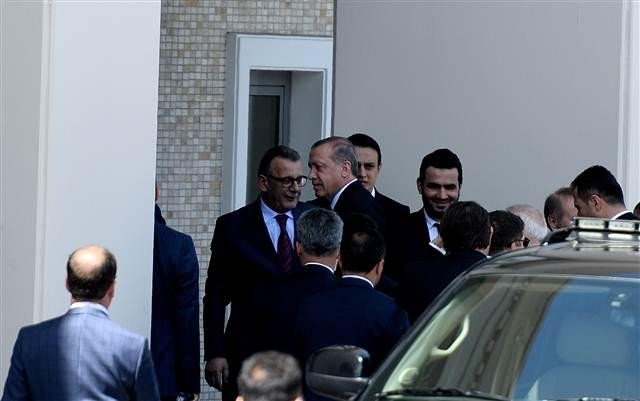 Sümeyye Erdoğan ve Selçuk Bayraktar'ın düğününden ilk kareler