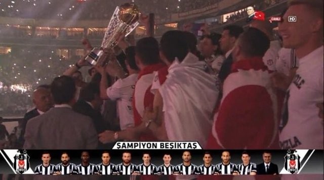 Beşiktaş kupasına kavuştu