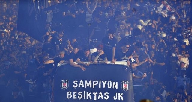 Beşiktaş kupasına kavuştu