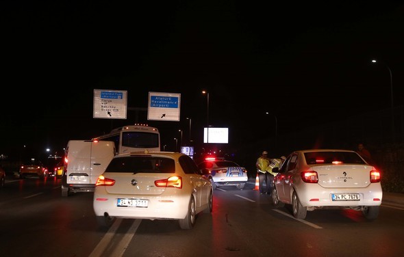 Atatürk Havalimanı'ndan patlama sonrası ilk görüntüler