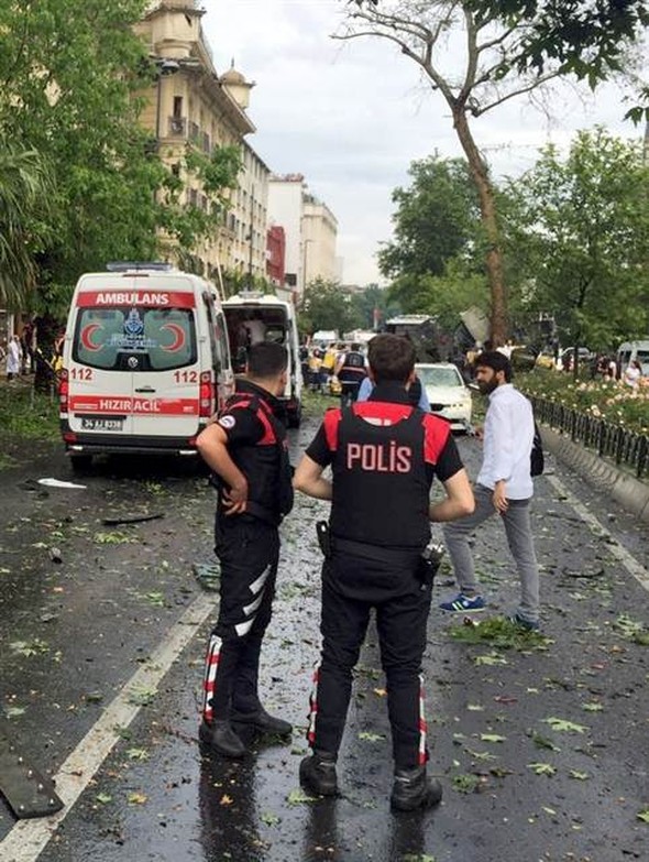 Patlama yerinden ilk görüntüler