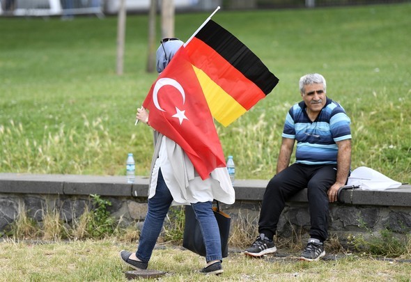 Köln'deki demokrasi mitinginden kareler