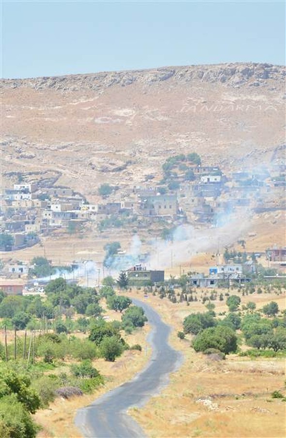 Mardin'de karakola hain saldırı