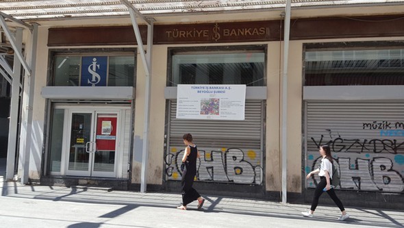 İstiklal Caddesi kan kaybediyor 