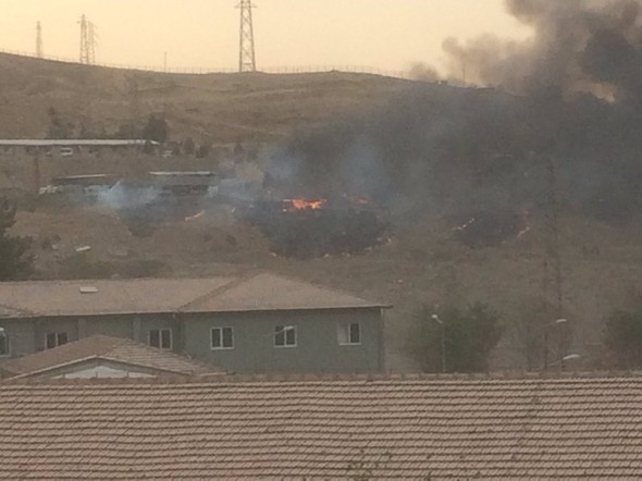 Cizre'de Emniyet Müdürlüğü'ne bombalı saldırı