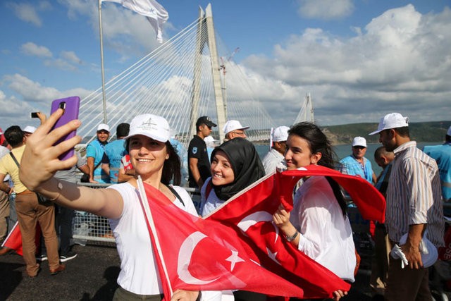 3. Köprü açılış töreninden renkli görüntüler