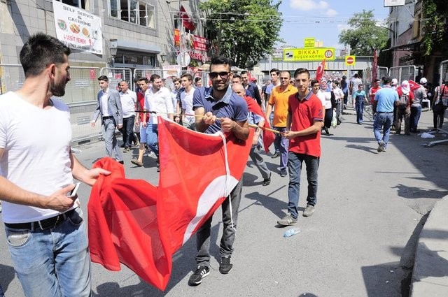 'Demokrasi ve Şehitler' mitinginden müthiş görüntüler