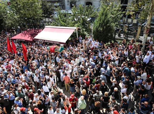 Vedat Türkali son yolculuğuna uğurlandı