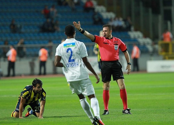 Rıdvan Dilmen: Skor 2-0 iken kızım aradı...