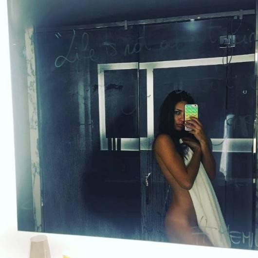 Adriana Lima'nın paylaştığı fotoğraf olay oldu