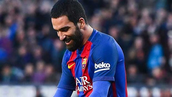 Arda sahneye çıktı Barcelona şov yaptı!