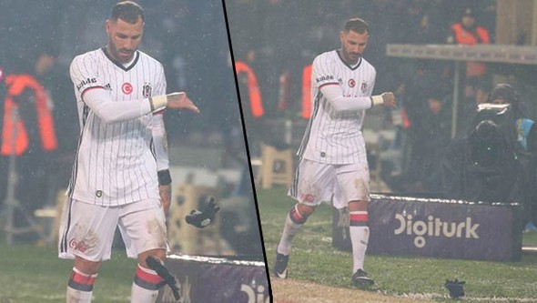 Quaresma'dan oyundan çıkarken şok tepki