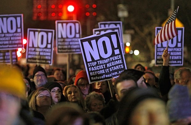 Donald Trump'a büyük protesto!