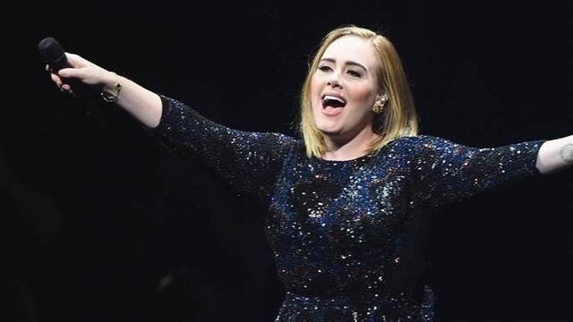 Bomba iddia! Adele'in babası benim