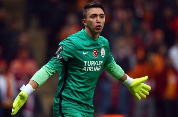 Muslera Galatasaray'da kalacak mı?