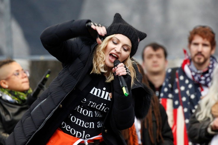 Trump Madonna'ya çaktı! İğrenç biri