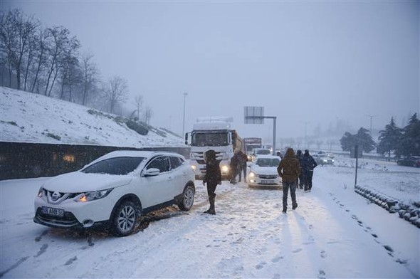 'Beyaz İstanbul'dan muhteşem kareler