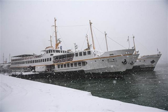 'Beyaz İstanbul'dan muhteşem kareler