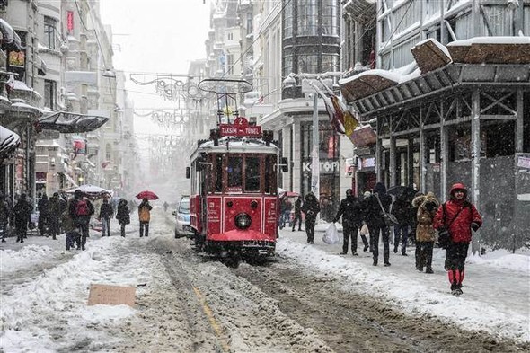 'Beyaz İstanbul'dan muhteşem kareler